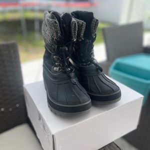 Snow Boots